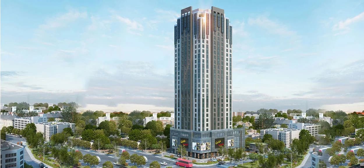 Remax Plaza