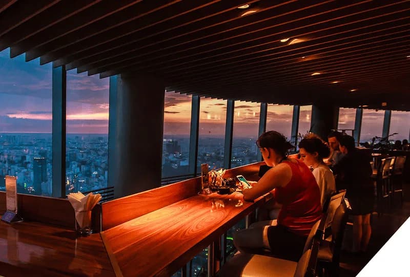 Bitexco Financial Tower - Ảnh 12