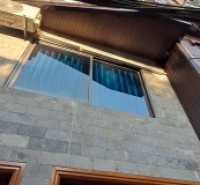 ÂU CƠ, TÂY HỒ. 40M2 8 TẦNG MT 4M GIÁ 12,3 TỶ- CĂN HỘ DỊCH VỤ- 50M RA MẶT PHỐ - NGÕ THÔNG CÁC NGẢ.