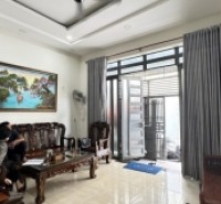 Bán nhà trong ngõ 52, Hiệp Bình Chánh, Thủ Đức. 60m2, 3 tầng, 3PN, SH. Giá    6.85  tỷ. LH: 0933125879