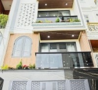 NHÀ CHÍNH CHỦ 10 PHÒNG CHO THUÊ, 100M2 LH 0763 668 658 THÚY