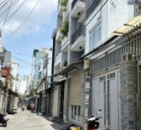 Nhà nát hẻm thẳng 5m 65m2 nở hậu Dương Bá Trạc P1Q8 P.Chánh Hưng