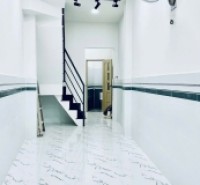 Nhà mới 1 lầu/2PN hẻm 136 Nguyễn Thị Tần P2Q8 đối diện chợ Rạch Ông