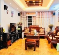 Bán nhà phố Nguyễn Đình Chiểu, 64m2, mặt tiền gần 4m, nhỉnh 26 tỉ, ô tô vào nhà