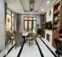 Bán nhà mặt phố Ấu Triệu, 80m2, 4 tầng, mặt tiền 3.2m, 78.5 tỷ, kinh doanh đỉnh