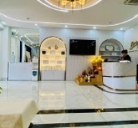Bán tòa văn phòng mặt phố Bạch Mai 8 tầng 1 hầm thang máy, 208m2, mặt tiền 8.5m, 208 tỷ