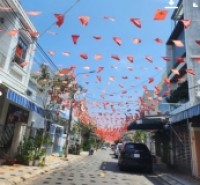 + Biển Mỹ khê, Lê Hữu Trác, cạnh chợ An Hải Đông, cần tiền kinh doanh hạ chào 1 tỷ, Bán đất tặng nhà 2 tầng có 12 phòng