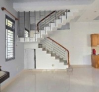 Nhà Hoàng Diệu 46m2, ngang 4m, 4 phòng ngủ, giá 9.5 tỷ