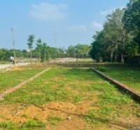 Đất nền Láng Hòa Lạc giá 2.25 tỷ diện tích 100m2 gần trung tâm thương mại – Nguyễn Hùng BĐS - 0989333012