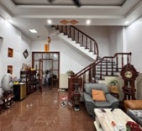 Bán nhà mặt phố Hàm Long, 65m2, mặt tiền 5.7m, 59.5 tỉ, vị trí đẹp, kinh doanh đỉnh, pháp lý chuẩn