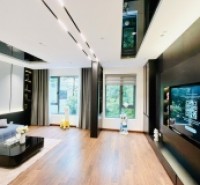 Bán nhà Nguyễn Du, 100m2, 8 tầng thang máy, mặt tiền 4.3m, 62.5 tỷ, nhà xịn đẹp, ngõ ô tô