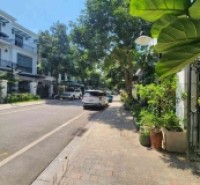 BÁN BIỆT THỰ VINHOMES RIVERSIDE 83M2- ĐẲNG CẤP THƯỢNG LƯU- HƠN 30 TỶ