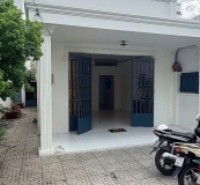 CHO THUÊ NHÀ CẤP 4 SÂN RỘNG – DƯƠNG CÁT LỢI, NHÀ BÈ