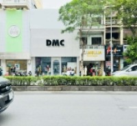 nhà mặt phố Nguyễn Văn Cừ, mặt tiền 13m, nở hậu, dòng tiền ổn định, full thổ cư