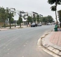 Liền kề Ngọc Thuỵ view vườn hoa, 140m x 7 tầng, MT 8m, vỉa hè rộng, đường trước nhà 10m