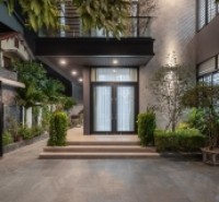 Chủ cần tiền giảm nhanh 20 tỷ! Bán căn biệt thự Vườn Đào, cạnh Lotte Tây Hồ - 300m2 - MT 16m
