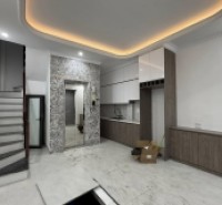 TRƯỜNG TRINH 31M 7 TẦNG 9.95 TỶ SÁT PHỐ KINH DOANH 0986073333