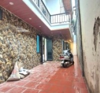 4.35 tỷ bán nhà thanh lân 3 tầng long lanh ở ngay hoàng mai