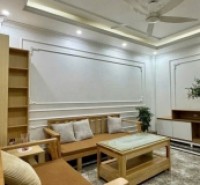 BÁN CĂN NHÀ 33M2, 5 TẦNG  Ô TÔ ĐỖ CỬA NGỌC THỤY, LONG BIÊN