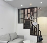 NHÀ HOT MỸ ĐÌNH - NAM TỪ LIÊM- NGÕ THÔNG - RỘNG - VF3 ĐỖ CỬA - 5 PHÚT RA BÊN XE MỸ ĐINH