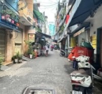 Nhà HXH Đường Huỳnh Văn Bánh Quận Phú Nhuận Phường 17.