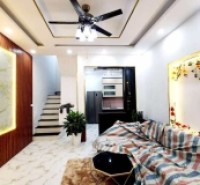 TT Hai Bà Trưng, Nhà Đẹp Dân Xây, Ngõ Nông Gần Phố, 45m - 5 Tầng Hơn 7 Tỷ