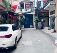 BÁN BIỆT THỰ PHÂN LÔ HOÀNG CẦU - Ô TÔ TRÁNH - 100M2 - 4 TẦNG - MT 10M - 51,5 TỶ