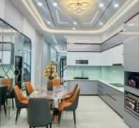 Nhà Đường Hồ Xuân Hương Quận Bình Thạnh Phường 14 Cũ.