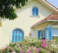 biệt thự sân vườn Hồng Tiến, 400m x 4 tầng, mặt tiền 11m, ôtô tránh, full thổ cư