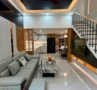 ♥ Sau MT Võ Văn Tần, cạnh AeonMall, 36m2, 2 tầng đẹp ở ngay, 3.x tỷ