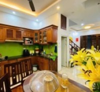 Chinh Chủ Cân Bán  30m² 5 tầng, 3PN, 3WC, Ngõ 362 Nam Dư, Lĩnh Nam, 5.8 tỷ, sổ đỏ sẵn sàng giao dich ngay