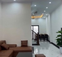 CHỦ CẦN TIẾN BÁN GẤP THANG MÁY GARA Ô TÔ VÀO NHÀ 60m2 - 6 TẦNG HƠN 6 TỶ.