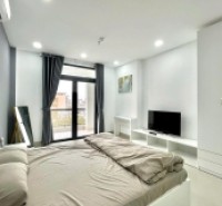 **Bán nhà hẻm xe hơi Lý Thường Kiệt** p7, Tân Bình; căn góc 4 tầng