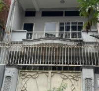 **Bán nhà hxh Phạm Văn Hai ** phường 5 Tân Bình; 5,5 x 19m - 4 tầng lầu