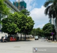 Bán nhà mặt phố Đỗ Nhuận Nguyễn Xuân Khoát 190m2 MT 9m - Vỉa Hè hai mặt thoáng KĐT Ngoại Giao Đoàn
