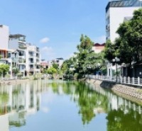 biệt thự sân vườn Ngọc Thụy, 430m x 4 tầng, mặt tiền 11m, ôtô tránh, full thổ cư