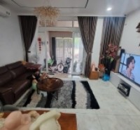 Bán nhà 90m², 3 tầng, DT 90 m2, 4PN, 5WC, Q.9, Giá 9,05 tỷ, sổ hồng