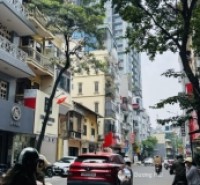Bán nhà mặt phố tại trung tâm Quận Cầu Giấy 110m2 Vỉa hè kinh doanh đa dạng ngành nghề