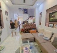 Bán nhà mặt phố đường Số 14, Phước Bình, Q9, Thủ Đức, TP HCM. DT 88m2, 3 tầng, giá 10,95  tỷ.