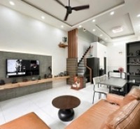 Bán nhà đường Lã  Xuân Oai, Q9, Thủ Đức, TP HCM. DT  50m2, 4 tầng, sổ hồng. Giá  6.55 tỷ - 0933125879