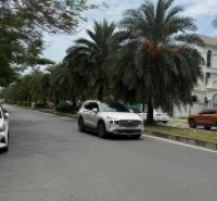 BÁN ĐẤT MẶT PHỐ VIỆT HƯNG 52M2- LÔ GÓC 3 MẶT THOÁNG- 16.x Tỷ
