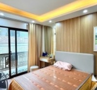 Siêu phẩm nguyễn chính bán nhà 5 tầng thang máy long lanh lô góc ô tô kinh doanh hoàng mai