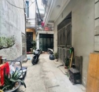 Bán 73M lạc trung tặng nhà SH quay đầu sát phố hai bà trưng