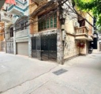 Bán nhà kim ngưu 5 tầng dân xây lô góc 3 thoáng 5M ô tô tránh hai bà trưng