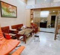 ♣ Góc Kiệt Điện Biên Phủ thông Lê Độ, 63m2, 2 tầng đẹp, 3PN, sân rộng,4.15 tỷ