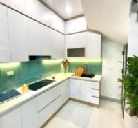 HOÀNG HOA THÁM, BA ĐÌNH , 32M2 X 6 TẦNG NGÕ THÔNG , KINH DOANH , Ở NGAY GIÁ 5,98 TỶ