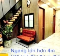 BÁN NHÀ  Q11 - HXH LÊ THỊ BẠCH CÁT - NGANG 4.2M: nhỉnh 3 tỷ- FULL NỘI THẤT. LH: 0933910039