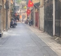NHÀ PHỐ NGUYỄN VIẾT XUÂN - 40M, MT 4,2M  - GIÁ  9.5 TỶ - FULL NỘI THẤT XỊN