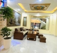 Bán Giáp Bát - Giải Phóng , gần Bệnh viện Mai , cách oto tránh 20m