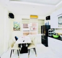 Bán Nhà Trường Chinh - Nguyễn Lân , DT:44m2 ,Giá hơn 10 tỷ ,ngõ thông , thoáng sáng